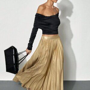 Gold pleated skirt